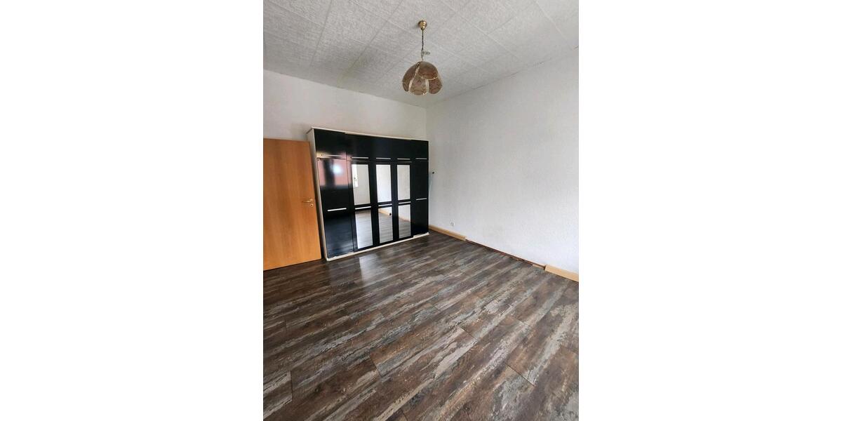 Etagenwohnung Frankenthal (Pfalz) - 3 Zimmer, 75 m&sup2;, 215.000&euro; | Angebot:25875017