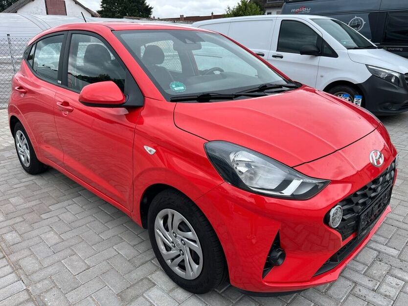i10