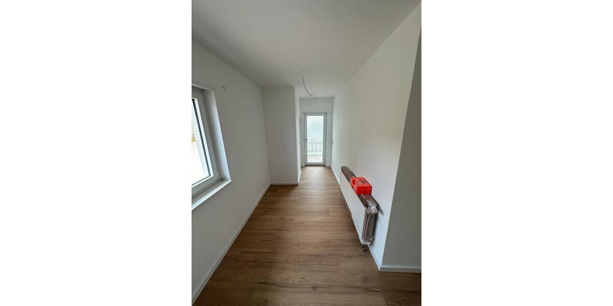 Etagenwohnung Bürstadt - 4.5 Zimmer, 121 m&sup2;, 1.690&euro; | Angebot:26625709
