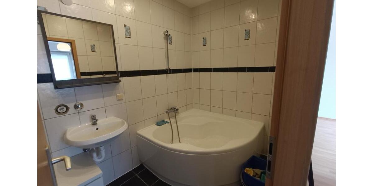 Erdgeschoßwohnung Mannheim Sandhofen - 2.5 Zimmer, 69 m&sup2;, 210.000&euro; | Angebot:26276659