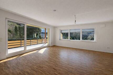 Haus Bad Dürkheim - 5 Zimmer, 156 m&sup2;, 1.800&euro; | Angebot:26204183