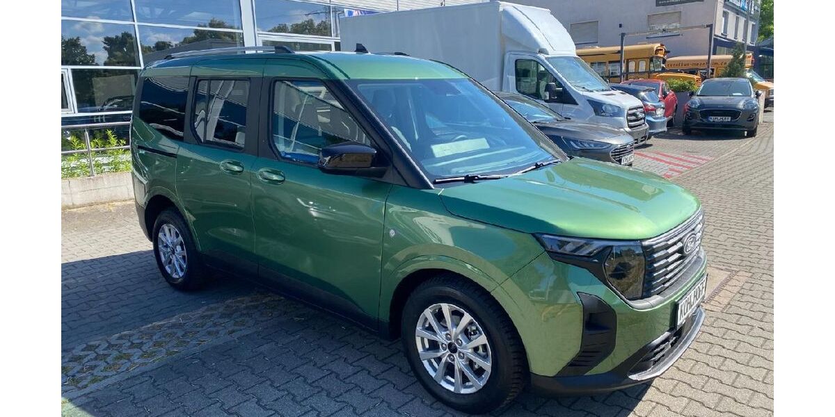 Ford Tourneo Courier 7.981 km 26.770 &euro; Mannheim 68309