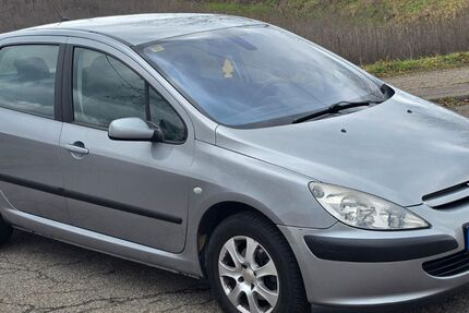 Peugeot 307 47.500 km 5.490 &euro; Mannheim 68219