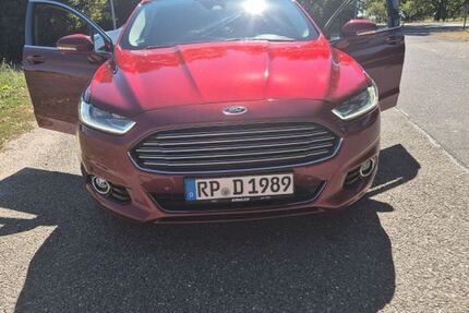 Ford Mondeo 225.000 km 7.400 &euro; Römerberg 67354