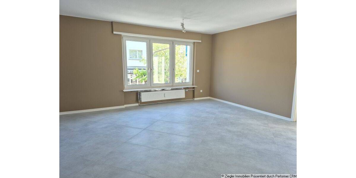 Etagenwohnung Sandhausen - 6 Zimmer, 148 m&sup2;, 1.850&euro; | Angebot:26833552