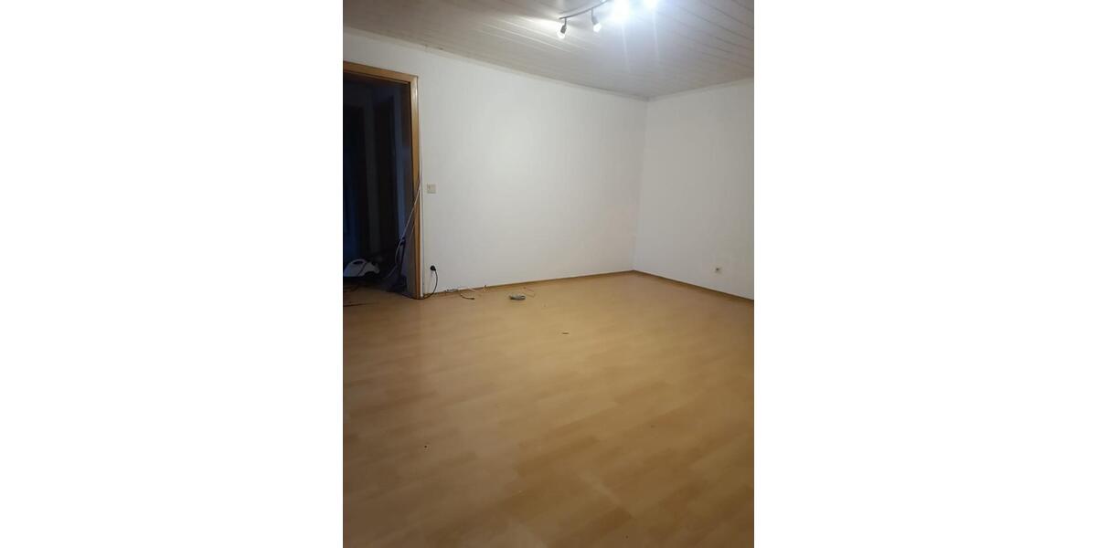 Etagenwohnung Sandhausen - 1 Zimmer, 38 m&sup2;, 425&euro; | Angebot:24688282