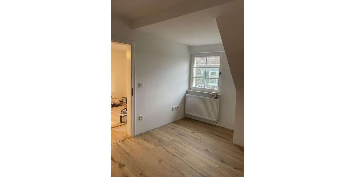 Etagenwohnung Nussloch - 3 Zimmer, 72 m&sup2;, 1.080&euro; | Angebot:25180945