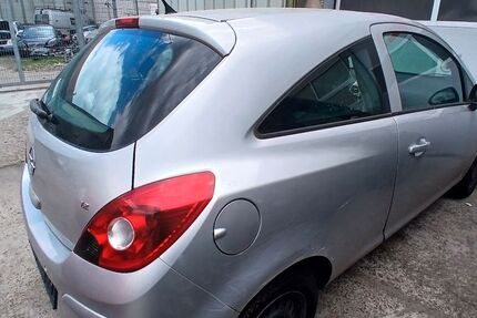 Opel Corsa 250.370 km 749 &euro; Ludwigshafen am Rhein 67065
