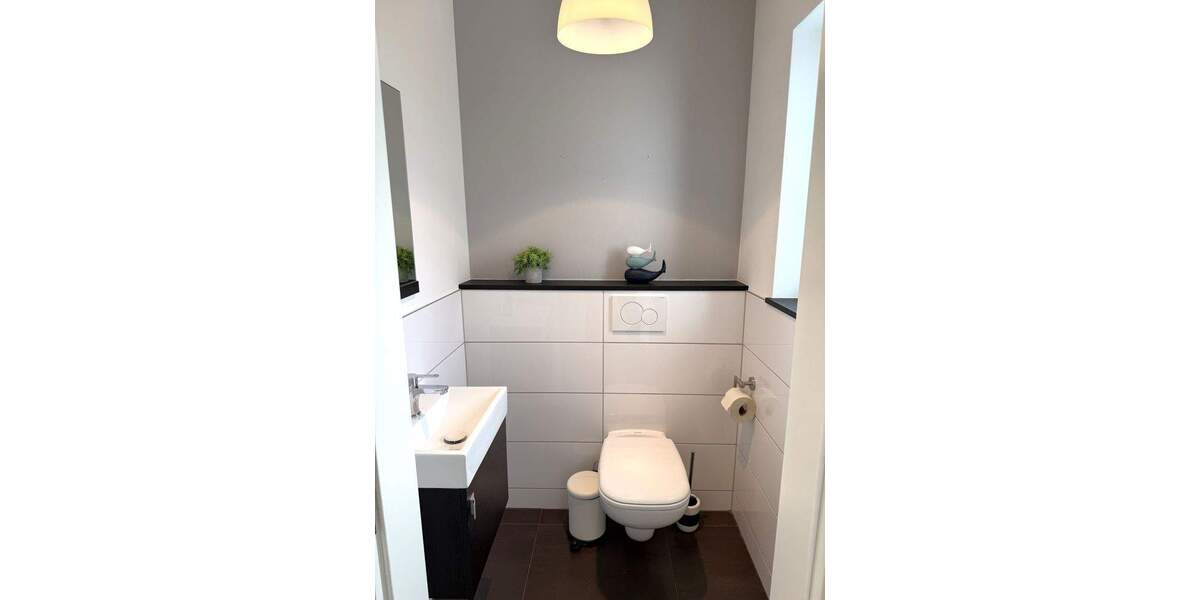 Mehrfamilienhaus, Wohnhaus Mertesheim - 7 Zimmer, 179 m&sup2;, 649.000&euro; | Angebot:25742597