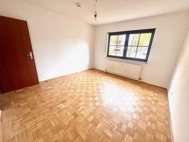 Neu renovierte 3 ZKB-Wohnung mit Loggia zum Wohlfühlen. 3 zimmer