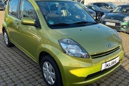 Daihatsu Sirion 167.000 km 2.499 &euro; Ludwigshafen Am Rhein 67059