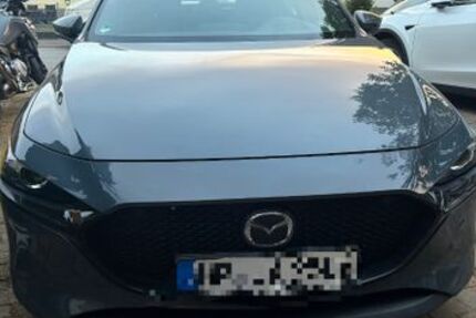 Mazda 3 85.000 km 16.950 &euro; Bensheim 64625