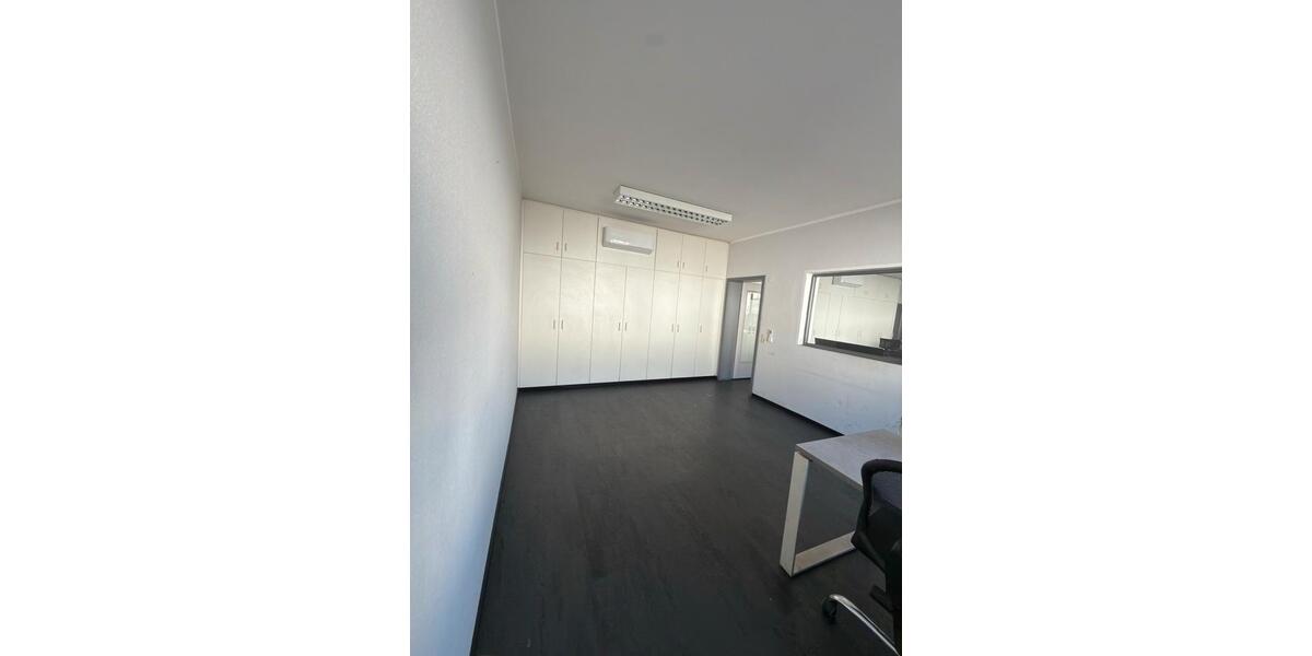 Gewerbeobjekt Mannheim Herzogenried - 6&euro; | Angebot:25767991