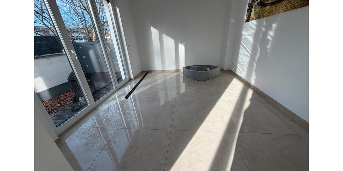 Vermiete 3-4 Zi. + 2 Bäder und Garten in Lu-Oggersheim 3.5 zimmer