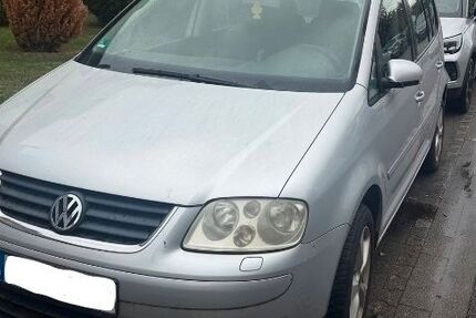 VW Touran 225.000 km 2.150 &euro; Mannheim 68309