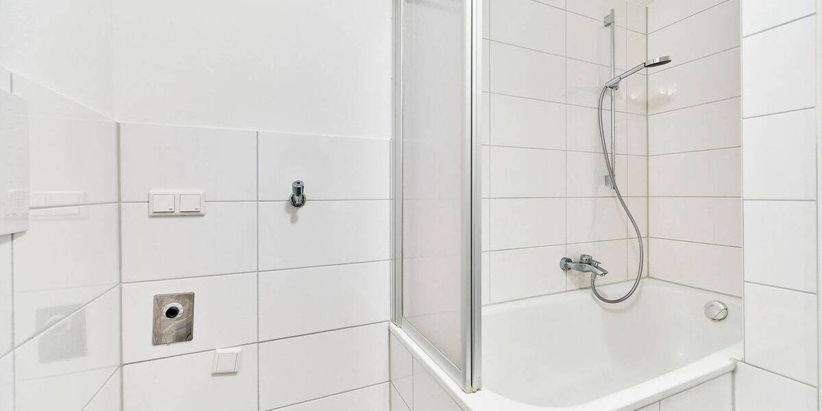 Etagenwohnung Schwetzingen - 3 Zimmer, 76 m&sup2;, 990&euro; | Angebot:26378077
