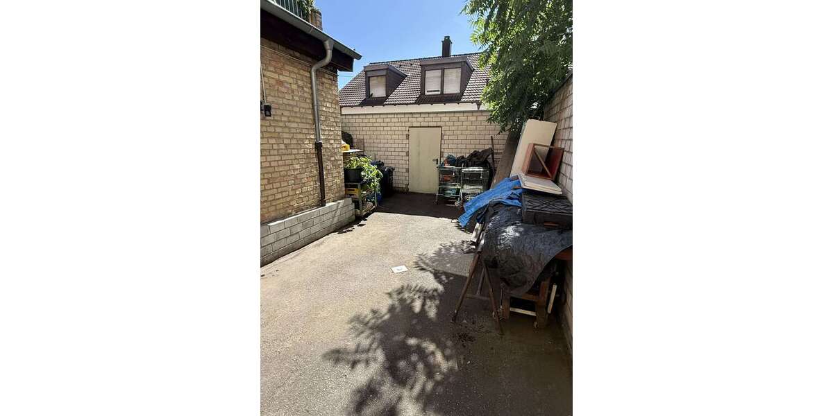 Einfamilienhaus Mannheim Rheinau - 10 Zimmer, 430 m&sup2;, 529.000&euro; | Angebot:26307487