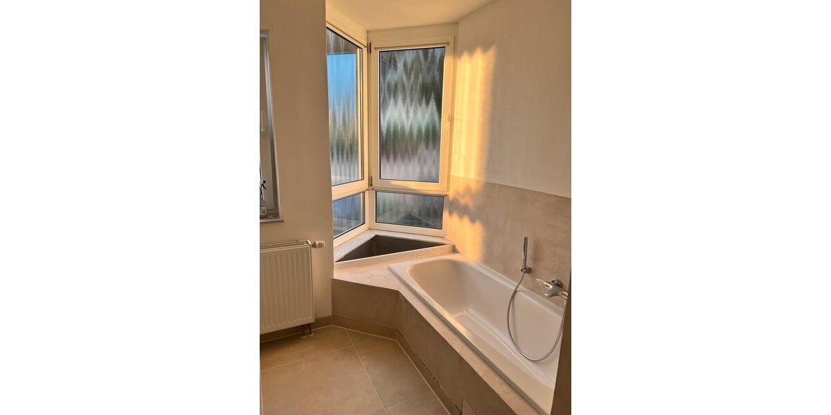 Erdgeschoßwohnung Haßloch - 2 Zimmer, 72 m&sup2;, 1.200&euro; | Angebot:26150703