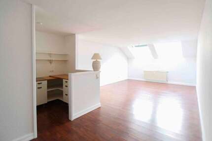Wohnung zum Kaufen in Leimen 215.000 € 62.23 m²