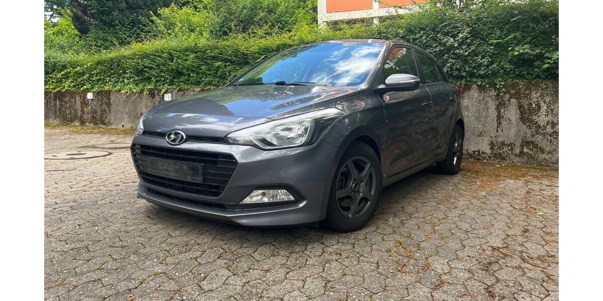 Hyundai i20 277.000 km 3.000 &euro; Heidelberg 69126
