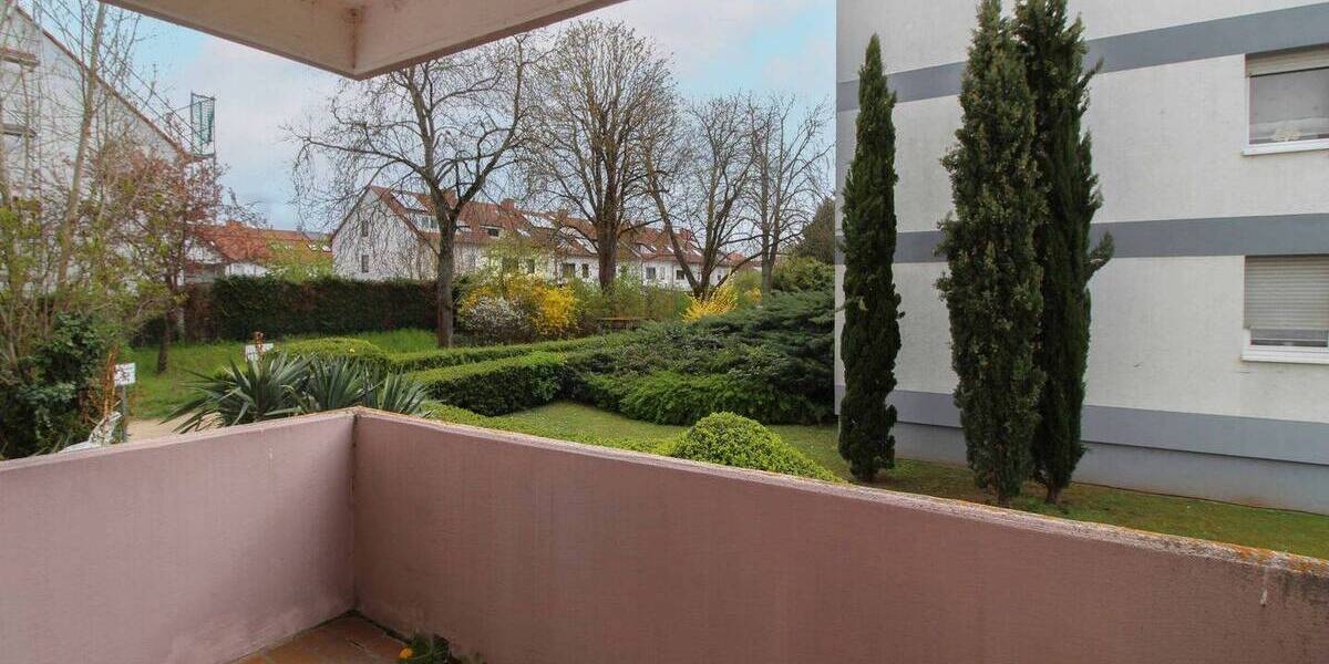 Etagenwohnung Worms Neuhausen - 3 Zimmer, 88 m&sup2;, 180.000&euro; | Angebot:26807495