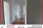 Voll schräg: Dachgeschoss - 3 12 Zimmer - renovierter Altbau - Garage - Zentrumslage! 3 zimmer