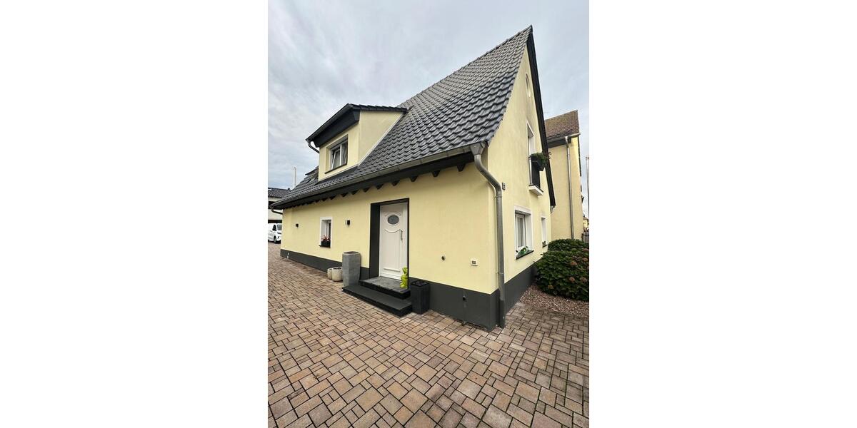 Einfamilienhaus modern, top ausgestattet & komplett Möbliert 4 zimmer