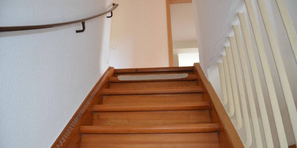 Einfamilienhaus Bammental - 7 Zimmer, 150 m&sup2;, 2.100&euro; | Angebot:26140719