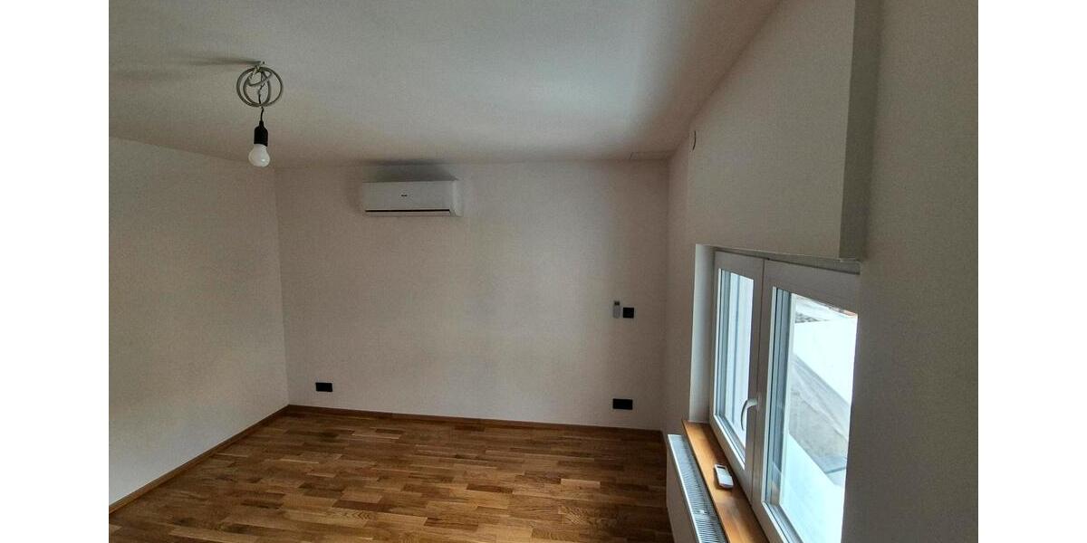 Ich verkaufe ein wunderschönes Haus 4 zimmer