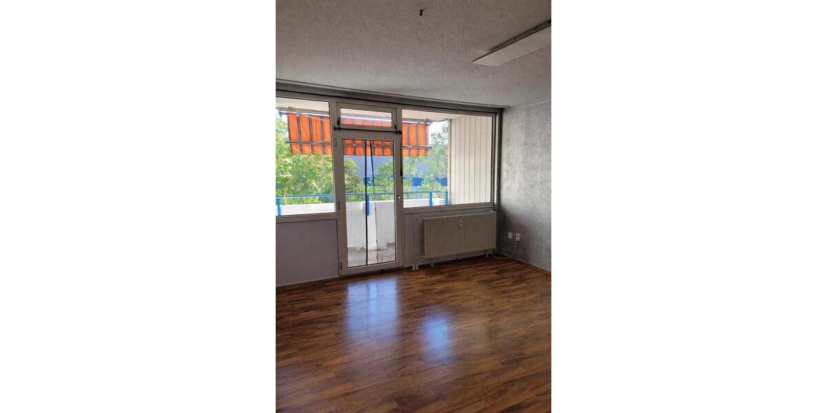 Etagenwohnung Ludwigshafen am Rhein Ludwigshafen-Hemshof - 4 Zimmer, 81 m&sup2;, 220.000&euro; | Angebot:25902085