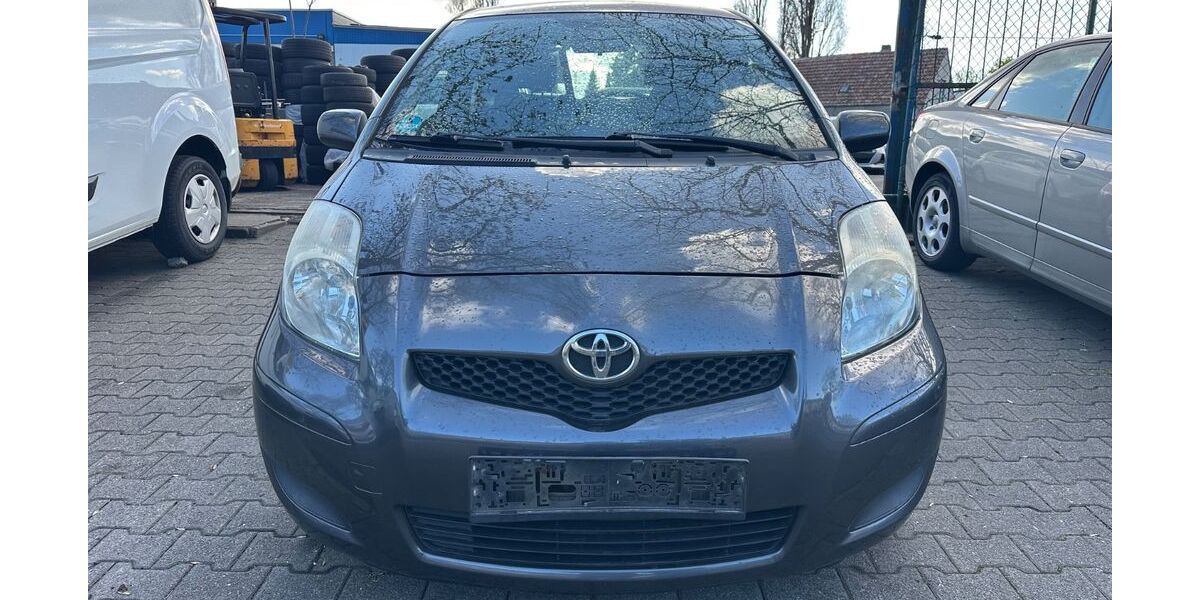 Toyota Yaris 200.000 km 1.800 &euro; Mannheim 68309