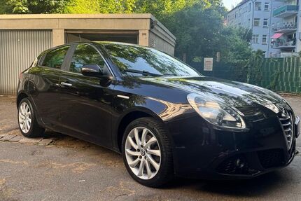 Alfa Romeo Giulietta 180.000 km 5.300 &euro; Ludwigshafen am Rhein 67067