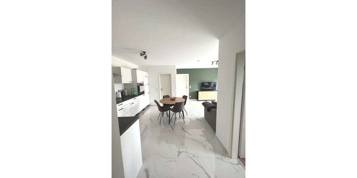 Etagenwohnung Gernsheim - 3 Zimmer, 66 m&sup2;, 980&euro; | Angebot:25497320