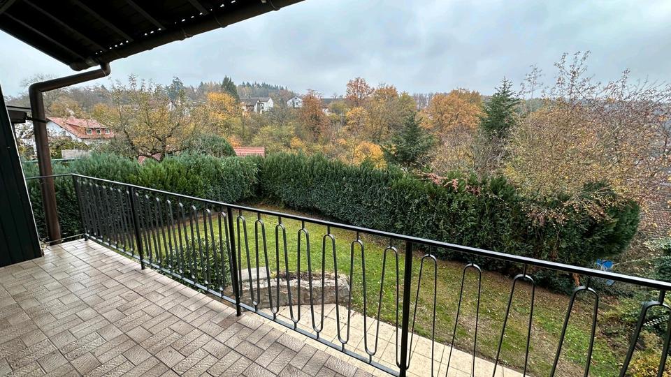 Einfamilienhaus Mörlenbach - 7 Zimmer, 204 m&sup2;, 525.000&euro; | Angebot:25717963