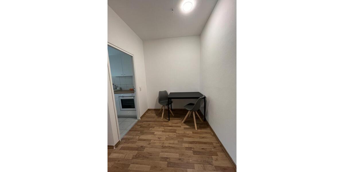 Erdgeschoßwohnung Ludwigshafen am Rhein Ludwigshafen-Oggersheim - 2 Zimmer, 44 m&sup2;, 660&euro; | Angebot:24789058