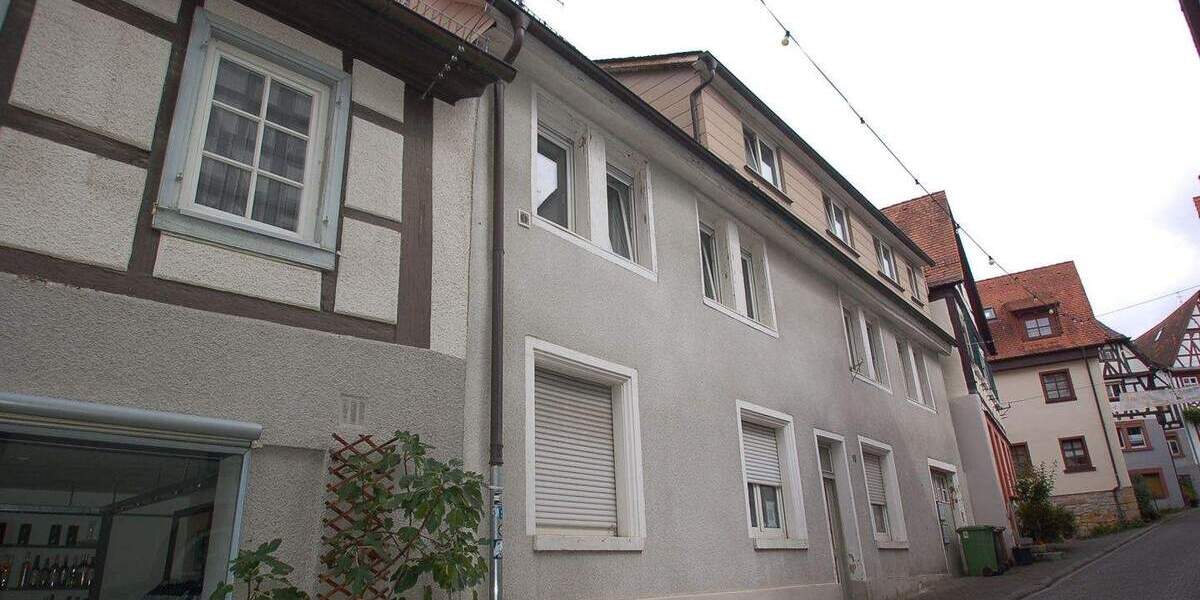 Mehrfamilienhaus, Wohnhaus Heppenheim (Bergstraße) Heppenheim - 9 Zimmer, 241 m&sup2;, 429.000&euro; | Angebot:26794550