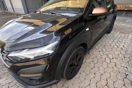 Dacia Sandero 15.905 km 11.900 &euro; Ludwigshafen 67071