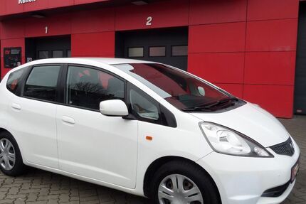 Honda Jazz 178.766 km 3.390 &euro; Ludwigshafen am Rhein 67059