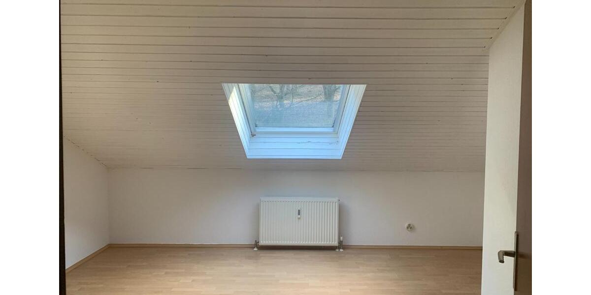 3 WG-Zimmer in 4 Zimmer-Wohnung für befristet bis 30.06.20 4 zimmer