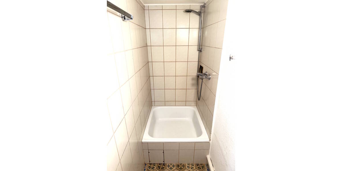 Etagenwohnung Worms Innenstadt - 5 Zimmer, 180 m&sup2;, 1.400&euro; | Angebot:26556657