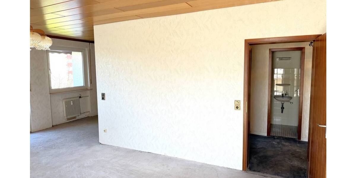 Etagenwohnung Worms Neuhausen - 3 Zimmer, 88 m&sup2;, 169.000&euro; | Angebot:26291468