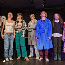 Improshow mit Glitzerstrom