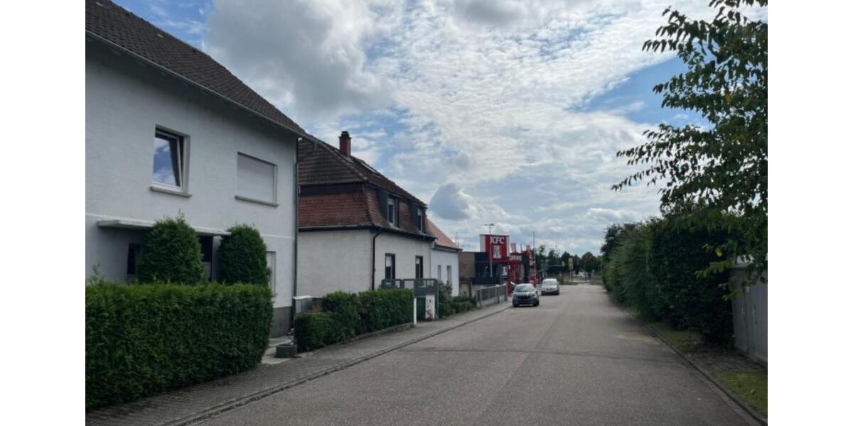 Helle 2-Zimmer-Wohnung (70 m²) mit Balkon & Einbauküche in Brühl 2 zimmer