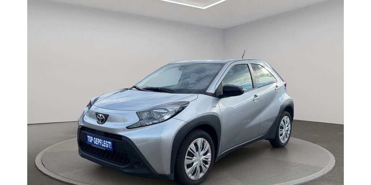 Toyota Aygo (X) 16.000 km 14.790 &euro; Hockenheim 68766