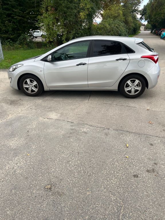 Hyundai i30 63.000 km 7.990 € Reilingen 68799