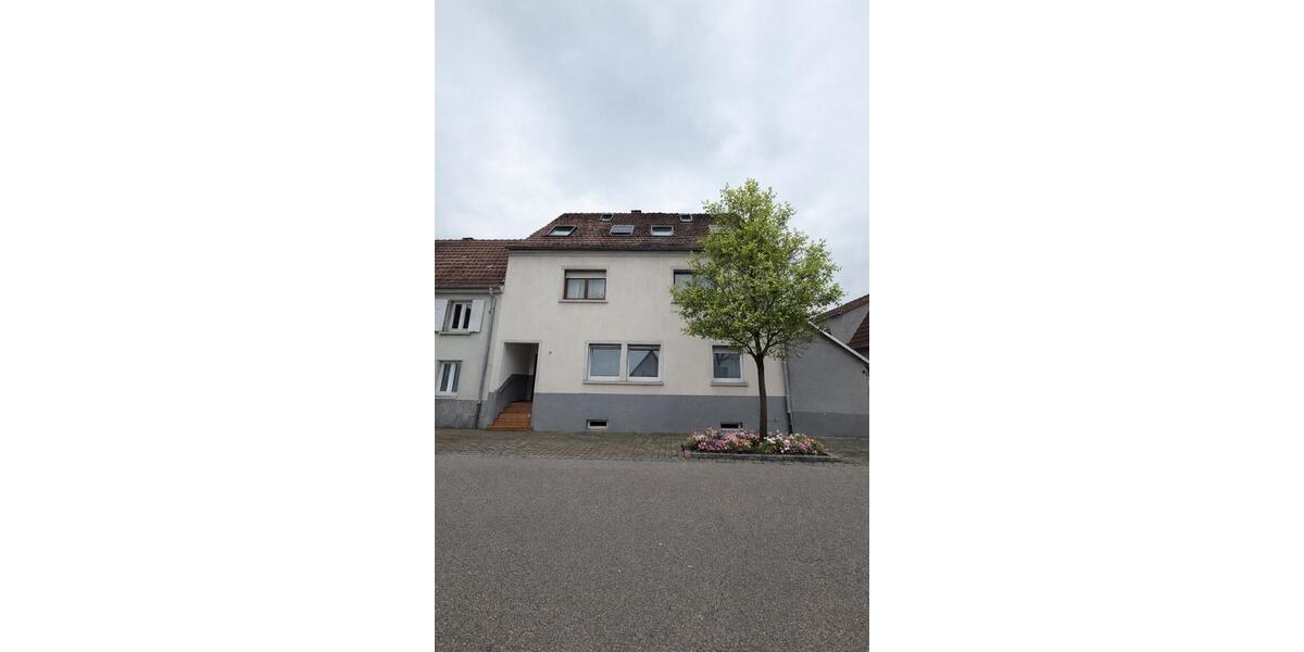 Erdgeschoßwohnung Altrip - 4 Zimmer, 90 m&sup2;, 330.000&euro; | Angebot:25174111