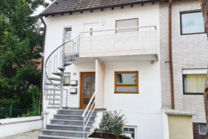 Haus Ludwigshafen am Rhein Rheingönheim - 11 Zimmer, 245 m&sup2;, 2.900&euro; | Angebot:25980402