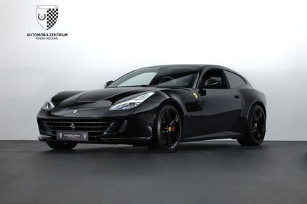 Ferrari GTC4Lusso