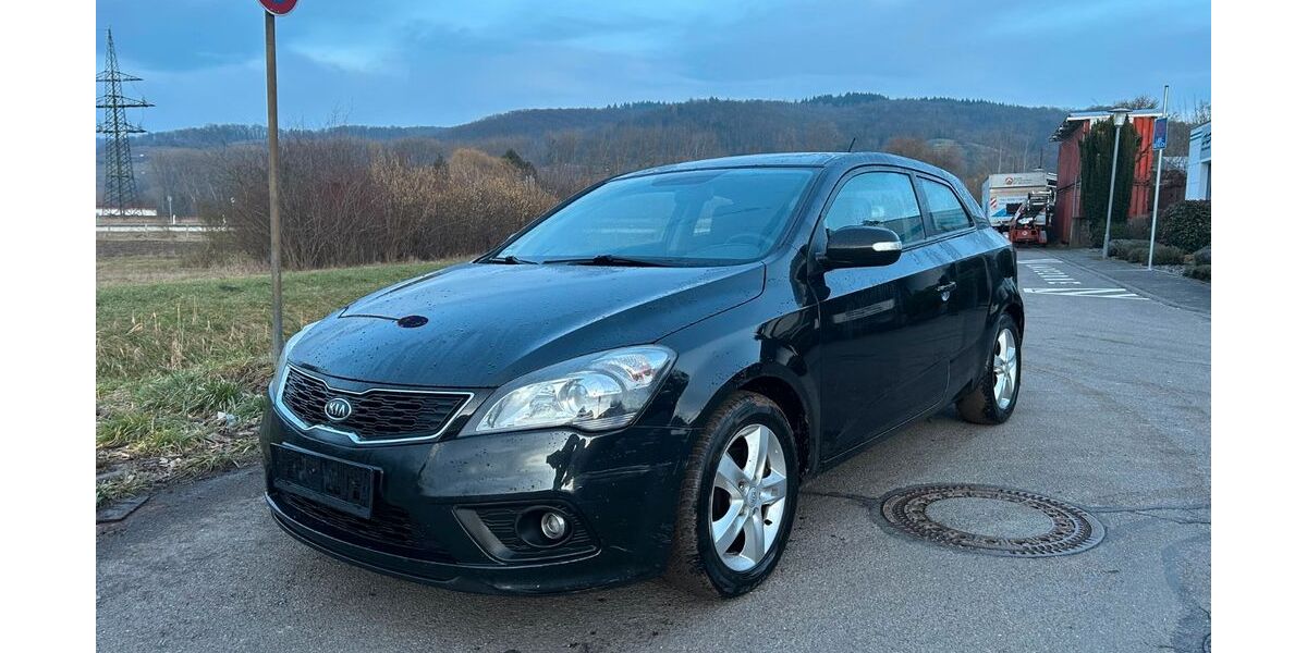 Kia ceed / Ceed 195.000 km 2.499 &euro; Lampertheim-Hüttenfeld 68623