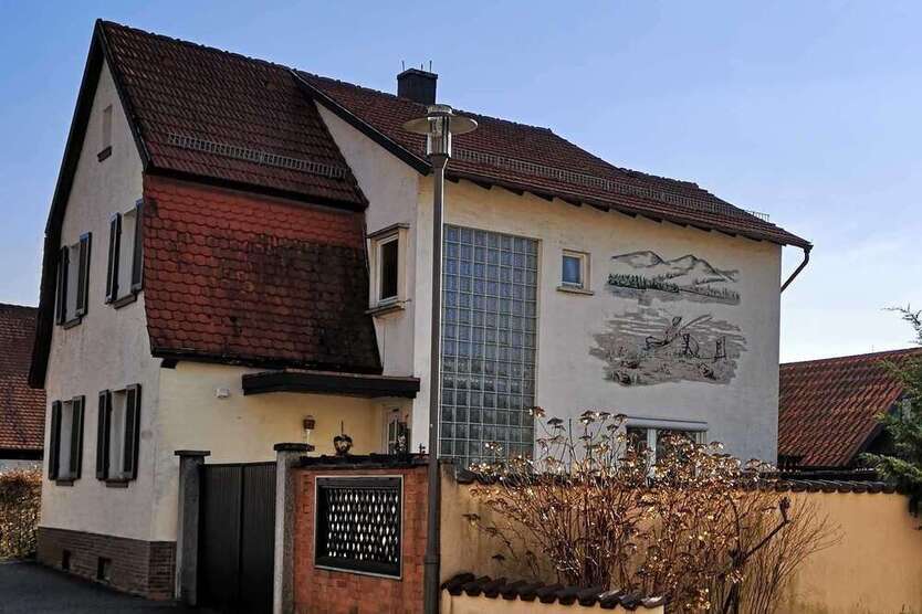 Haus zum Kaufen in Mühlhausen 295.000 € 138 m²